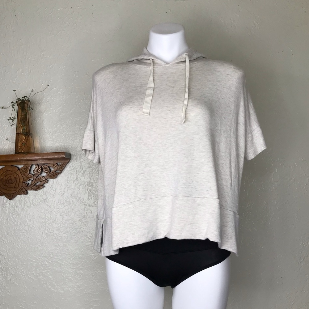 ➡️Lou&Grey⬅️ Women Gray Pullover Hoodie